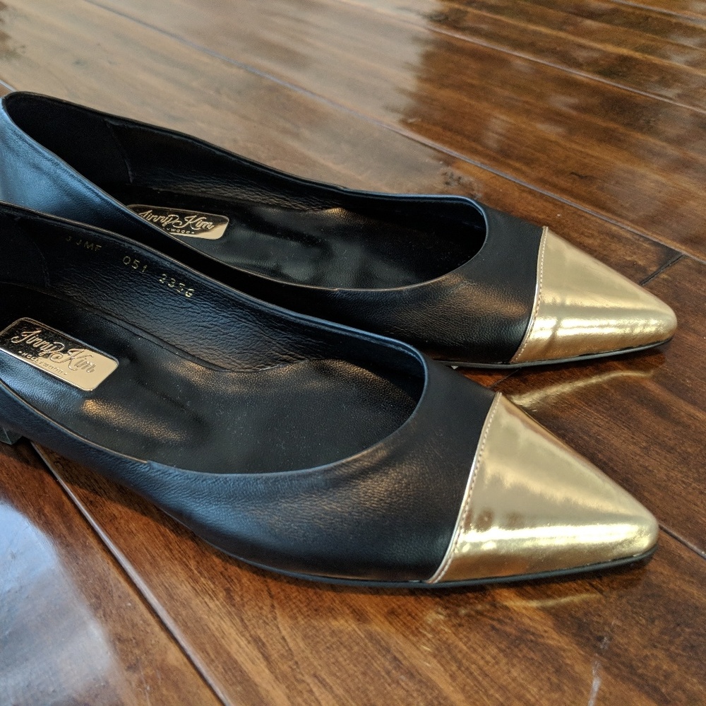 Shoes - Picture 5 of 5